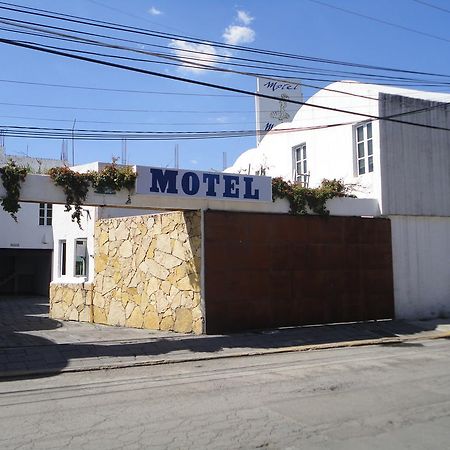 Motel Mykonos Puebla Exteriér fotografie